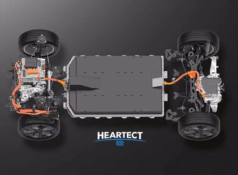 Die HEARTECT-e Plattform bestehend aus der vollelektrischen Antriebseinheit eAxle und der Lithium-Eisenphosphat-Batterie.